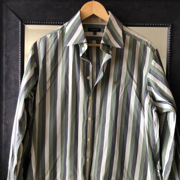Burberry shirt - Picture 1 of 7